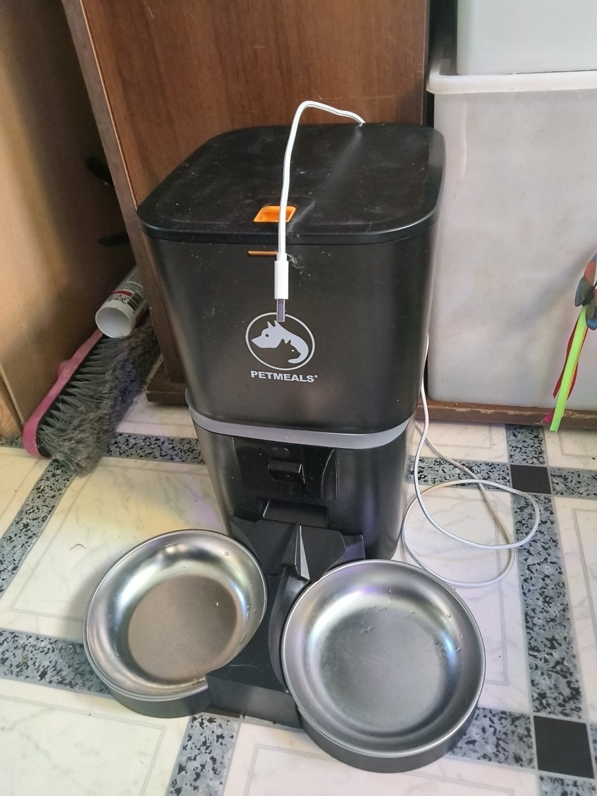 Voer, drinkbak,kattenbak, Dieren en Toebehoren, Kattenvoerbakken en Drinkbakken, Ophalen of Verzenden, Nieuw