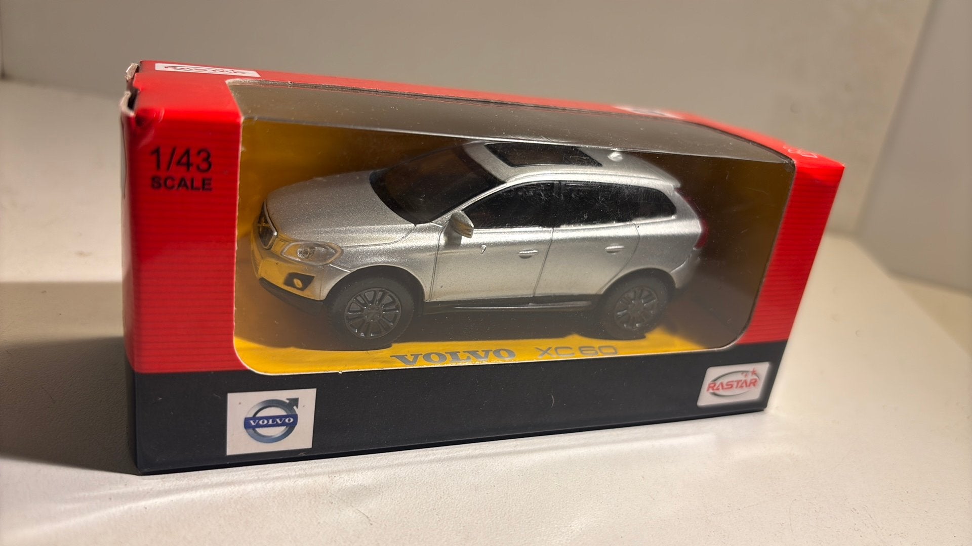 Volvo xc60 rastar 1.43, Overige merken, Auto, Ophalen of Verzenden, A
