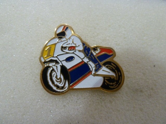 Pin Motorcoureur, Verzamelen, Speldjes, Pins en Buttons, Ophalen of Verzenden, Nieuw, Overige onderwerpen