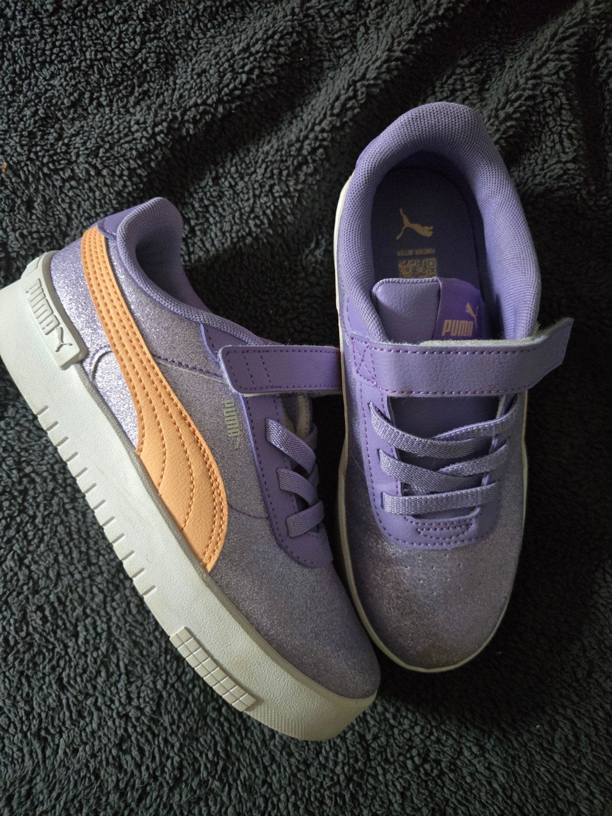 Puma sneakers maat 34,5 - Paars met oranje accenten, Gebruikt, Puma, Ophalen of Verzenden, Jongen of Meisje