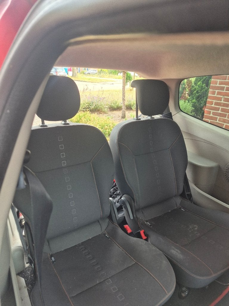 Renault Twingo 1.2 TCE 74KW 2008 Rood, Auto's, Voorwielaandrijving, Twingo, 40 €/maand, 4 cilinders