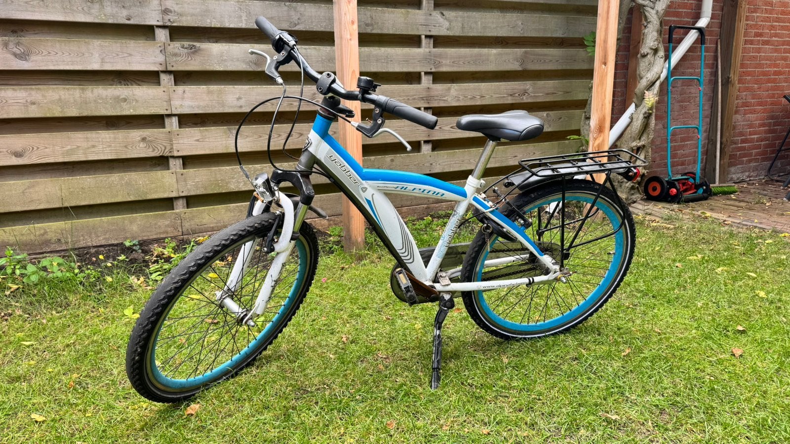 Jongensfiets wit blauw 24 inch, Ophalen, Zo goed als nieuw, Staal, 24 inch of meer