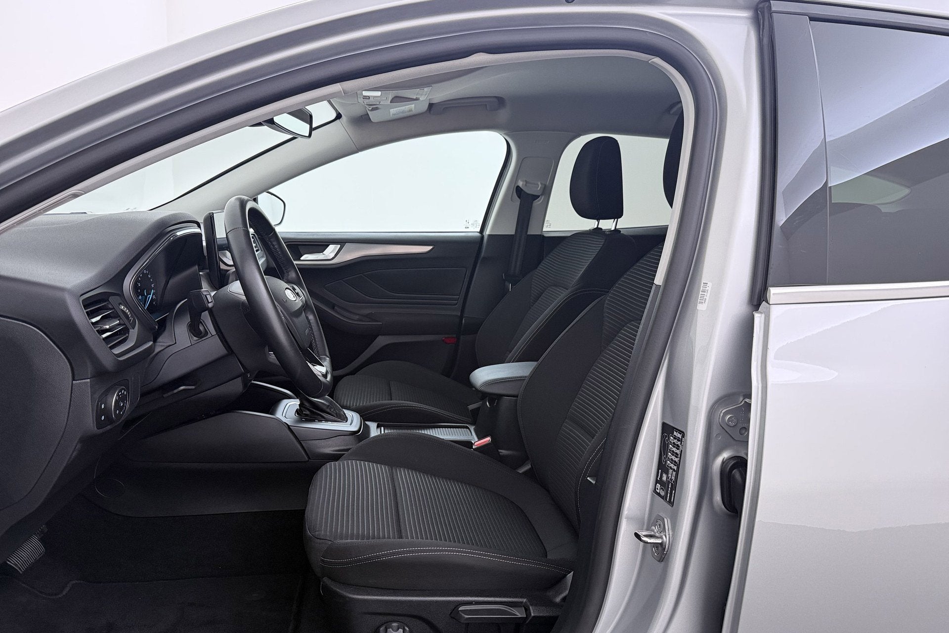 Ford Focus Wagon 1.0 EcoBoost Hybrid Titanium | Org NL | Car, Auto's, Ford, Stof, Gebruikt, Origineel Nederlands, 155 pk