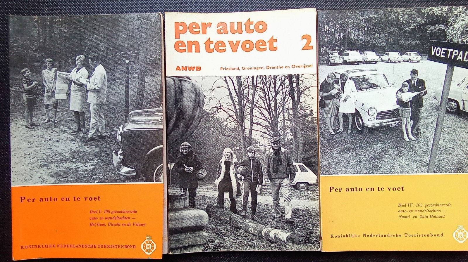 ANWB Per auto en te voet (auto/wandeltochten) 1967-1973, Boeken, Ophalen of Verzenden, Gelezen, Fiets- of Wandelgids, ANWB