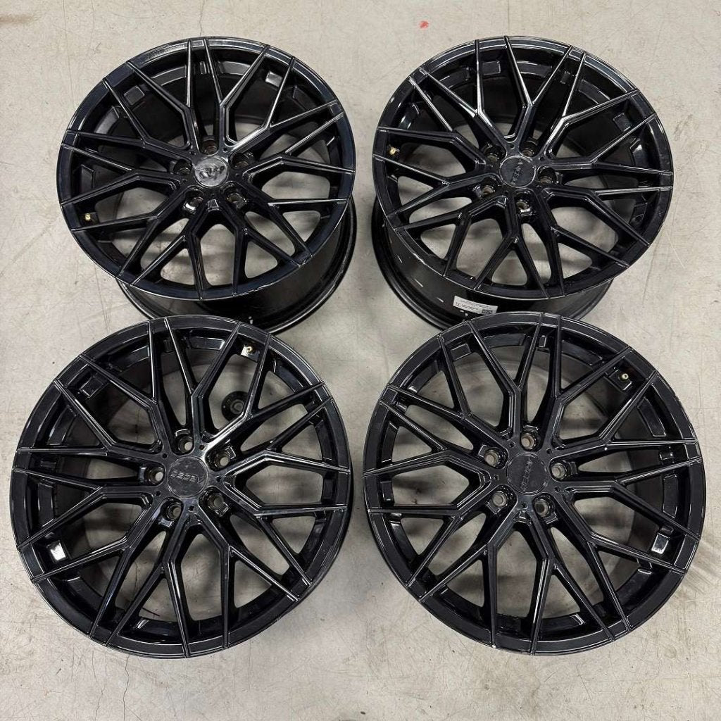 Gebruikte 19" Velgen Audi A4 A6 8.5 ET40 Zwarte velgen, Gebruikt, Velg(en), Niet ingevuld, Niet ingevuld