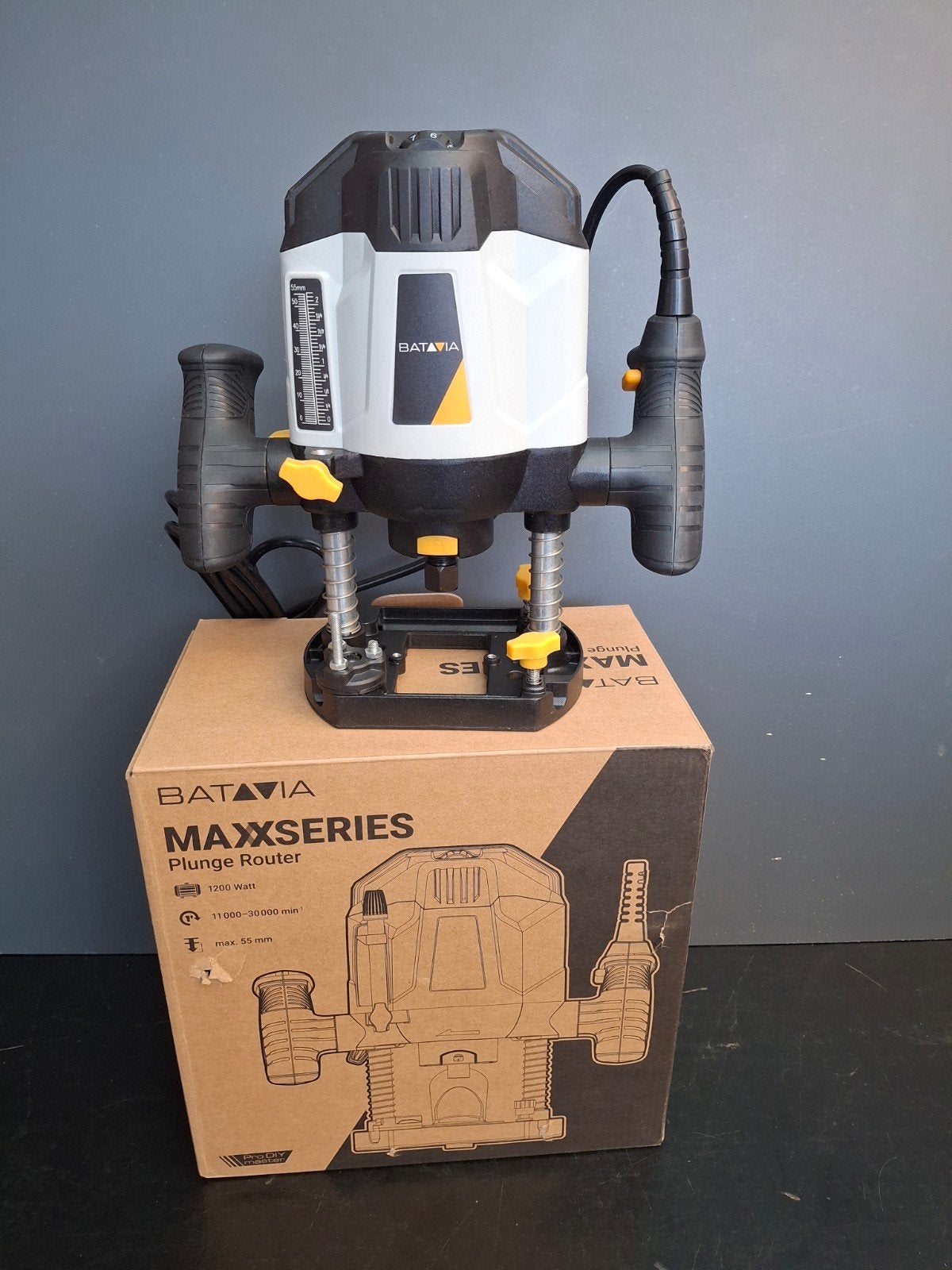 Batavia Maxxseries Bovenfrees 1200W -, Ophalen of Verzenden, Smederij 2, 4847 EM Teteringen, Nederland, Bovenfrees, Batavia Tools