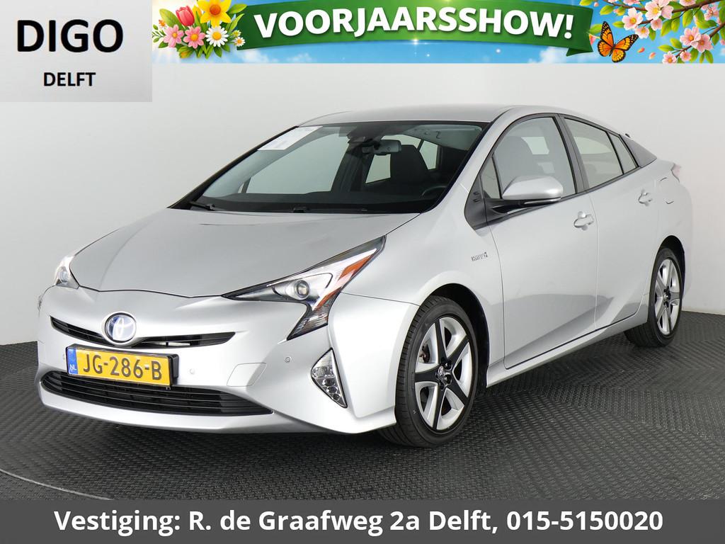 Toyota Prius 1.8 Dynamic | Parkeersensoren | Navigatie | Afn, Stof, Euro 6, 122 pk, Origineel Nederlands