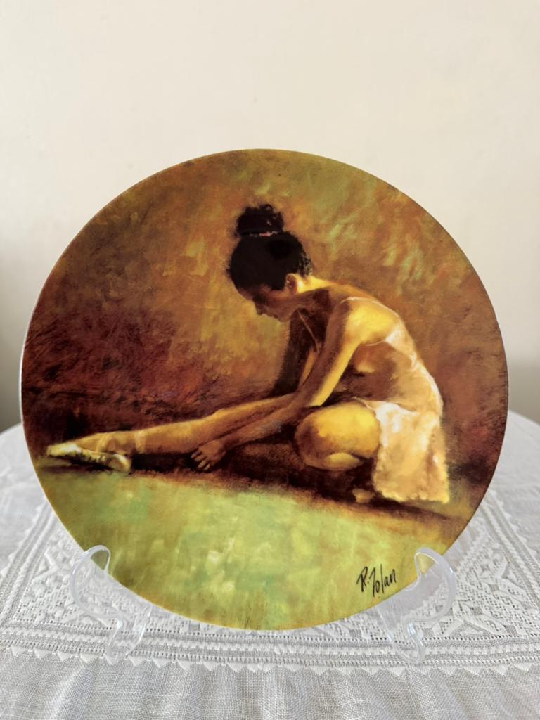 15 euro - Wedgwood bone china bord - passion of dance, Ophalen of Verzenden