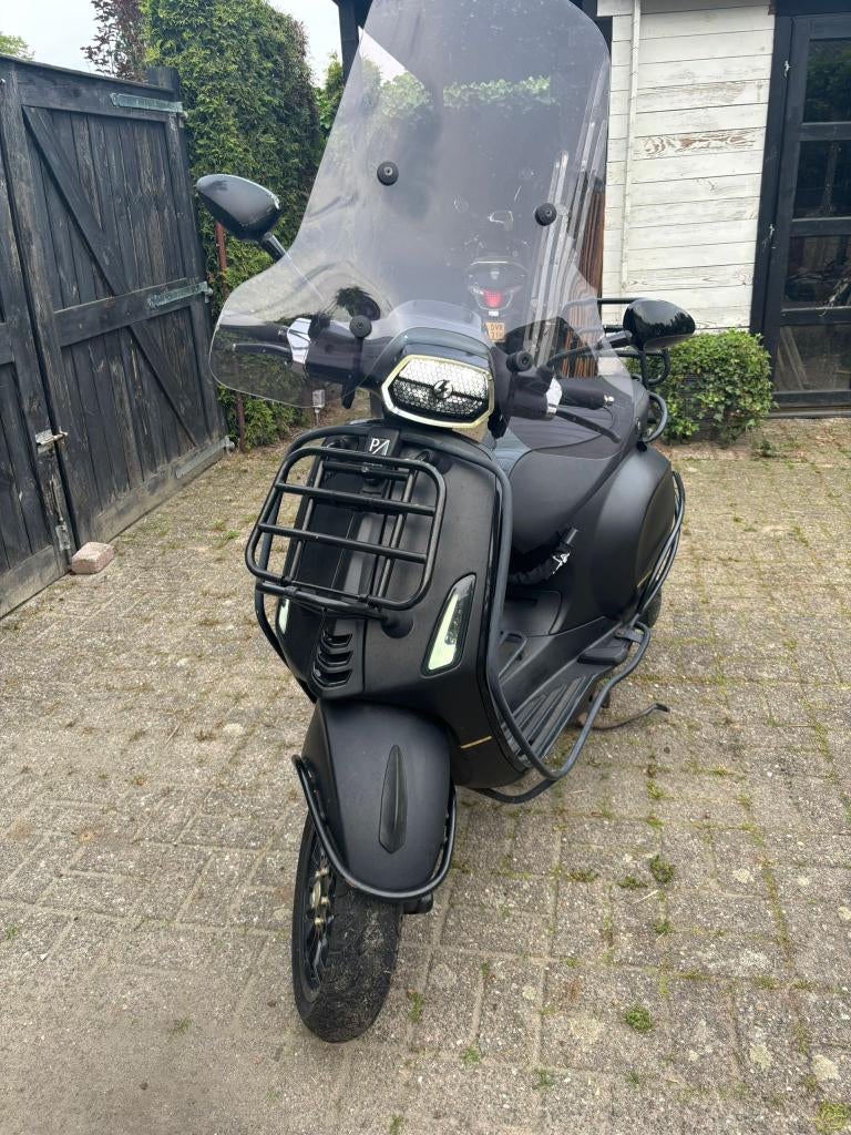 vespa notte, Fietsen en Brommers, Brommeronderdelen | Scooters, Zo goed als nieuw, Vespa, Overige typen, Ophalen