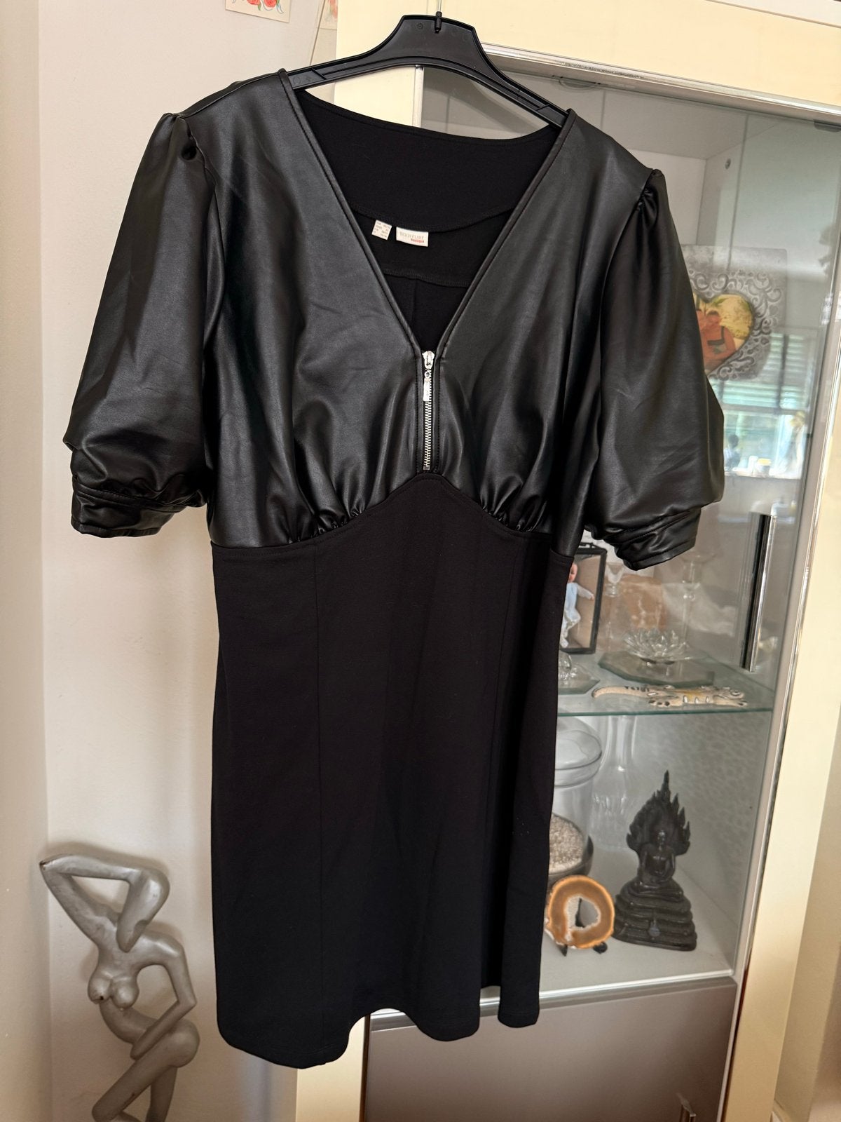 Bodyflirt Zwart Jurkje met Imitatieleer en Rits maat 48/50, Ophalen of Verzenden, Zo goed als nieuw, Zwart, Jurk