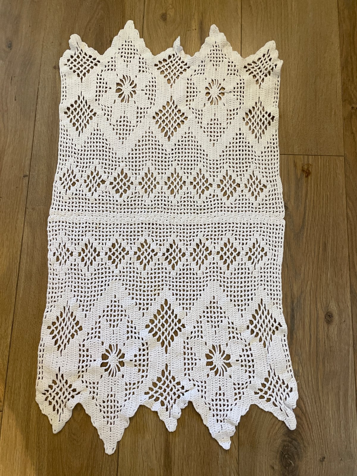 Handgemaakte Gehaakte Tafelloper - Wit (75x40 cm), Ophalen of Verzenden, Zo goed als nieuw, Katoen, Handgemaakt