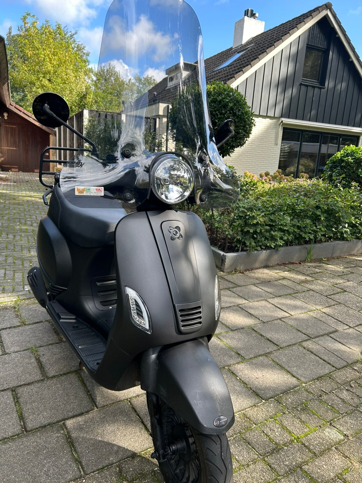 Mooie matzwarte AGM VX50 BJ 2018. Slechts 7884 km, Gebruikt, Benzine, Ophalen, Overige merken