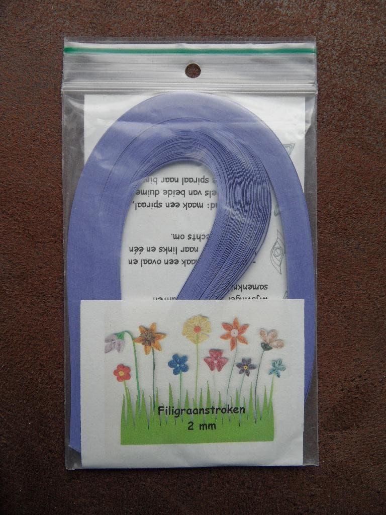 Quilling paper – papierfiligraanstroken 2mm blauwpaars, Hobby en Vrije tijd, Knutselen, Nieuw, Ophalen of Verzenden, Papier of Karton