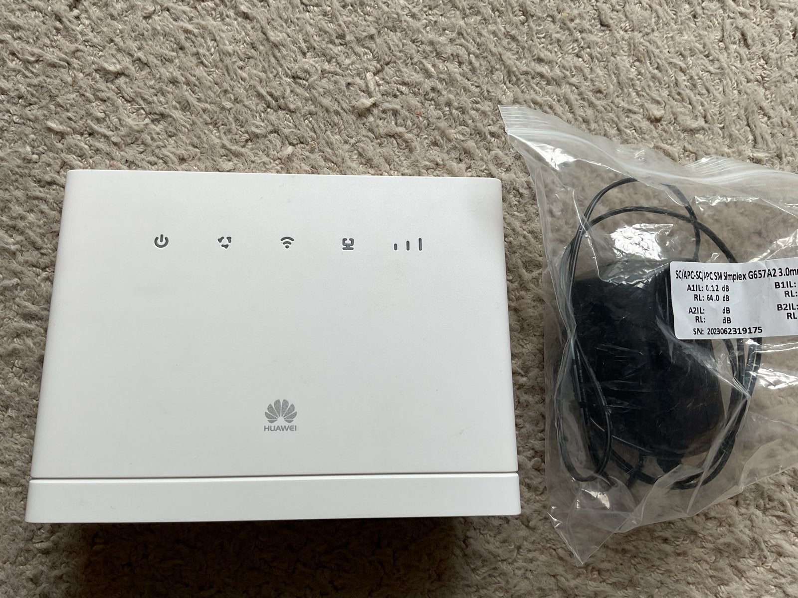 Huawei 4G Router B315s-22 - Draadloos Internet overal, Ophalen, Zo goed als nieuw, Router met modem