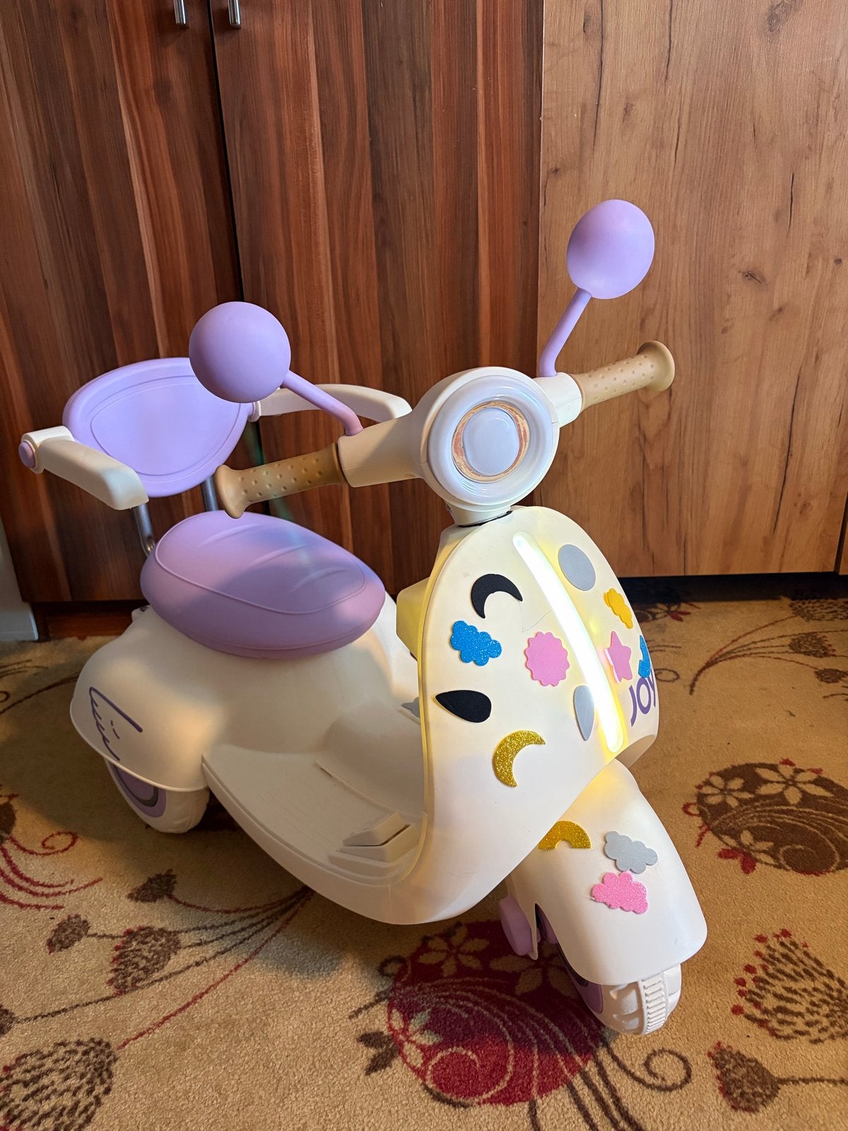 Elektrische Kinderscooter met Afstandsbediening, Ophalen of Verzenden, Zo goed als nieuw, Afstandsbediening