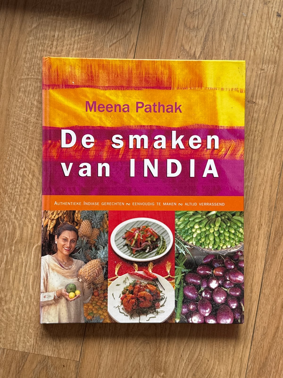 De Smaken van India - Authentieke Indiase Recepten, Ophalen of Verzenden, Zo goed als nieuw, Azië en Oosters, Hoofdgerechten