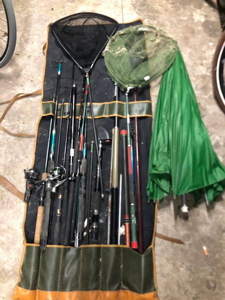 Hengelset met diverse accessoires en foedraal, Ophalen, Gebruikt, Overige typen