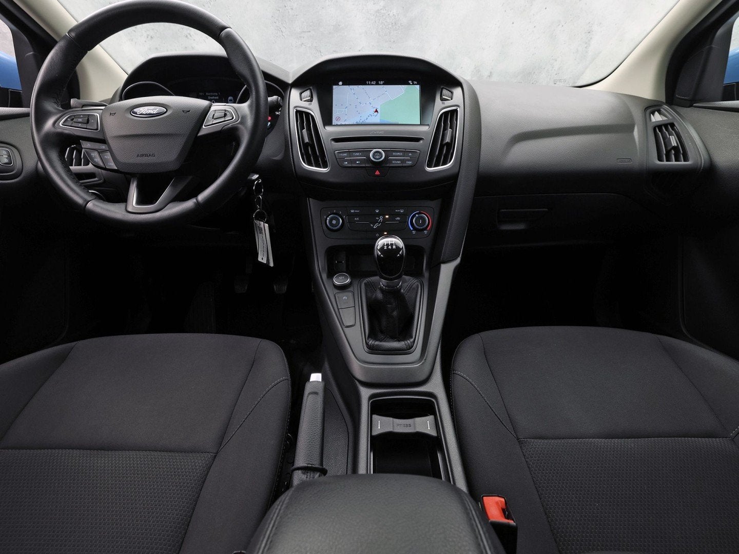 Foto 6 van Ford Focus 1.0 Sport (NAVIGATIE, LM VELGEN, PARKEERSENSOREN,