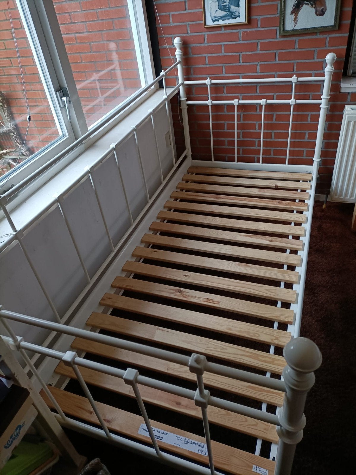 Ikea eenpersoons wit metalen spijlenbed/bank Tromsnes, Ophalen, 90 cm, Eenpersoons, Wit