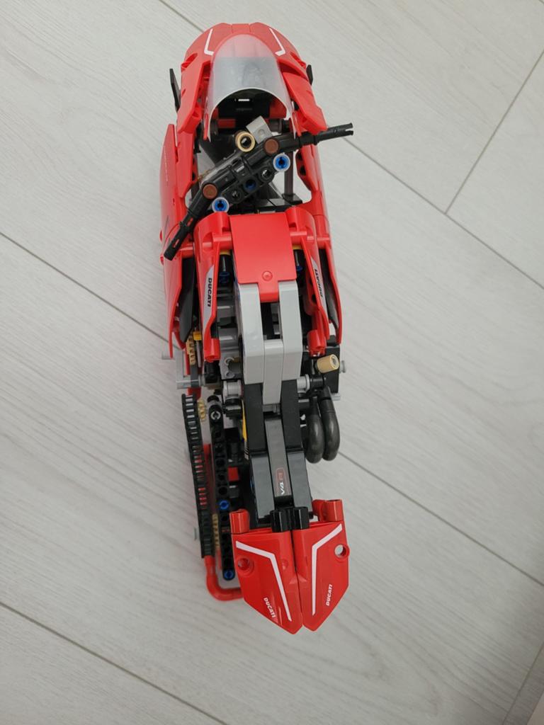 Lego Technic Ducati Panigale V4 R (42107), Ophalen, Gebruikt, Overige merken