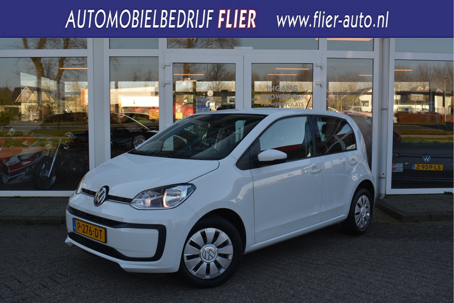 Volkswagen up! 1.0 66PK Move Up! | Orig NL | NAP | BT |, Auto's, Volkswagen, Voorwielaandrijving, Dealer onderhouden, Stof, Gebruikt
