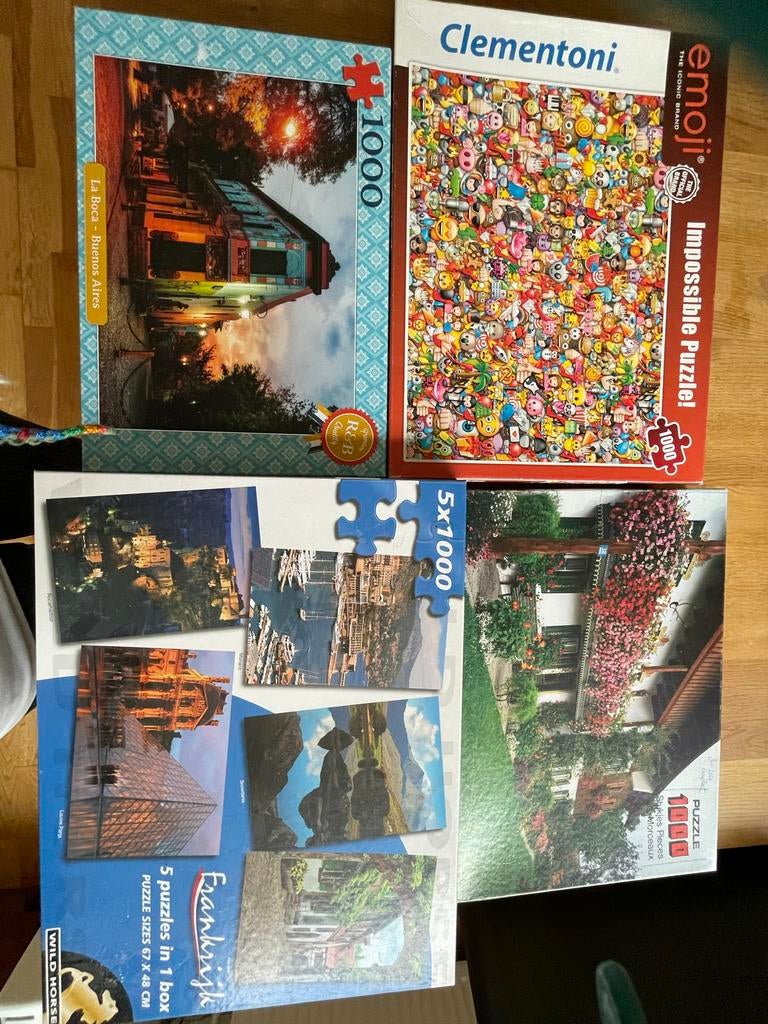 Ruilen Legpuzzels: Clementoni Emoji, La Boca, Frankrijk 5x1, Hobby en Vrije tijd, Denksport en Puzzels, Ophalen, 500 t/m 1500 stukjes