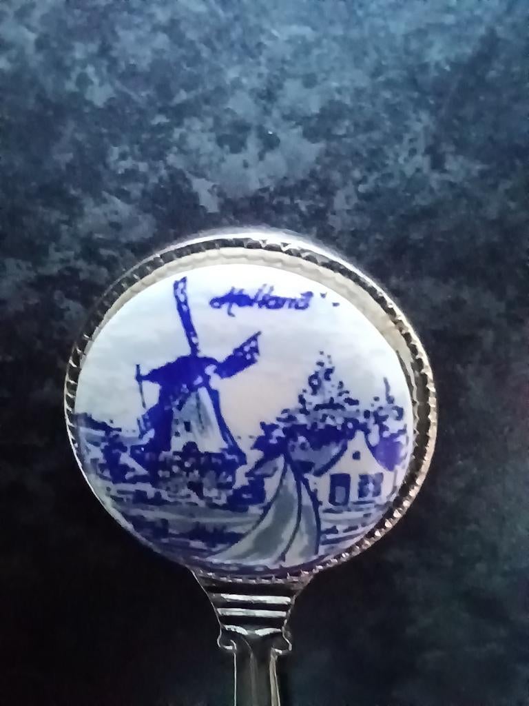 Theelepeltje Holland met molen (Delfts blauw?), Ophalen