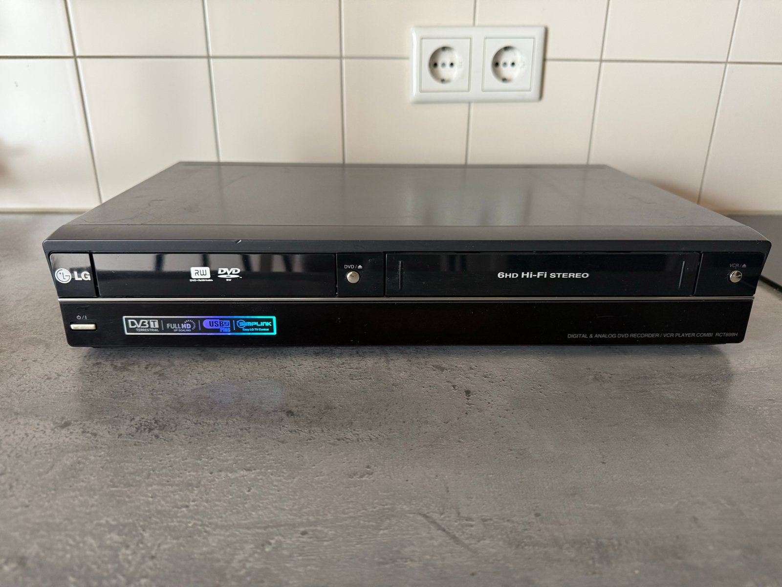 LG DVD Recorder VCR Combo - DVB-T, Full HD, USB, Ophalen, Gebruikt, VHS-speler of -recorder