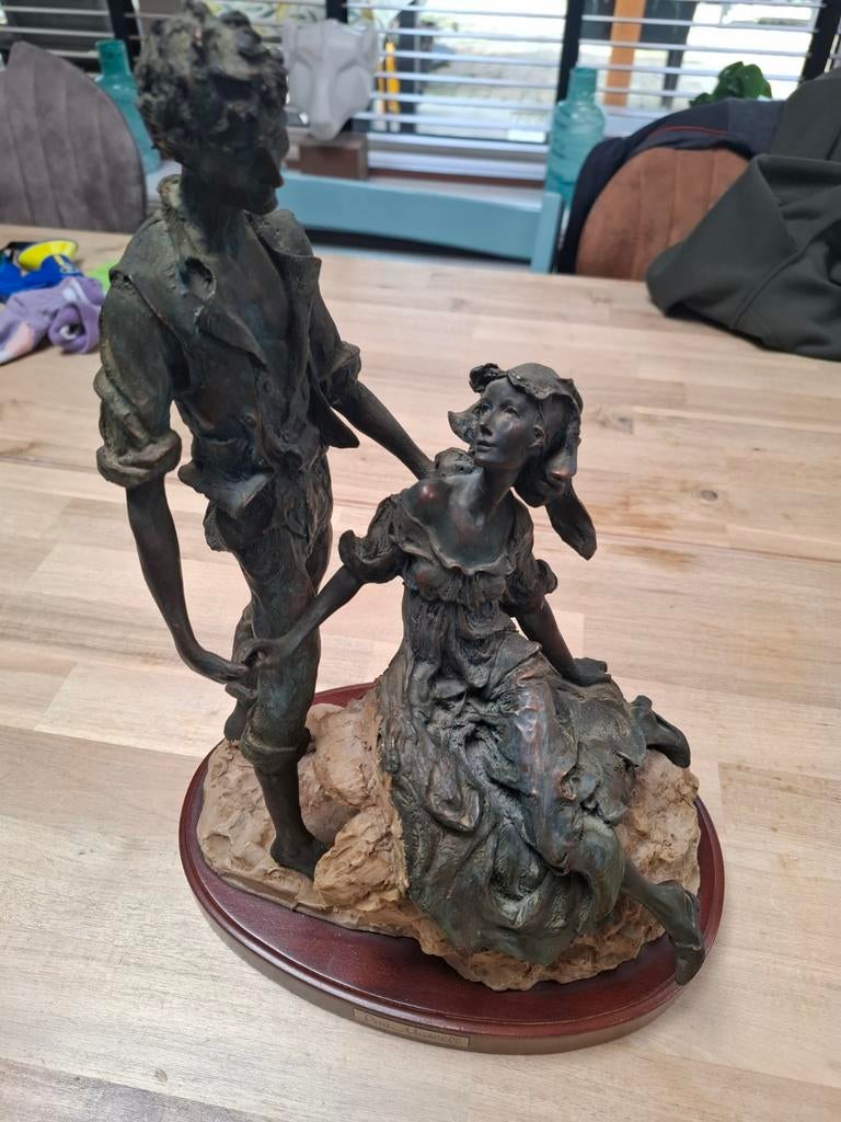 Art Nouveau Beeld: Verliefd Stel - Zwaar & Gedetailleerd, Groep mensen, Art nouveau, Ophalen of Verzenden, Gepatineerd