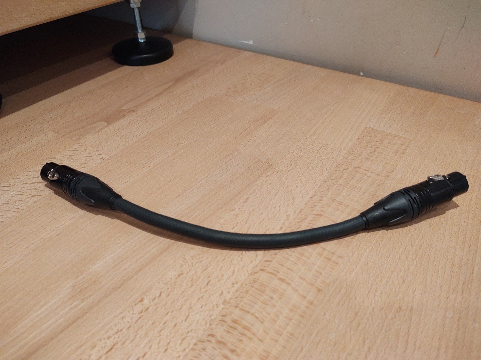 7 pins xlr DC kabel voor Karan Voorversterker, Audio, Tv en Foto, Audiokabels en Televisiekabels, Ophalen, Nieuw, Minder dan 2 meter