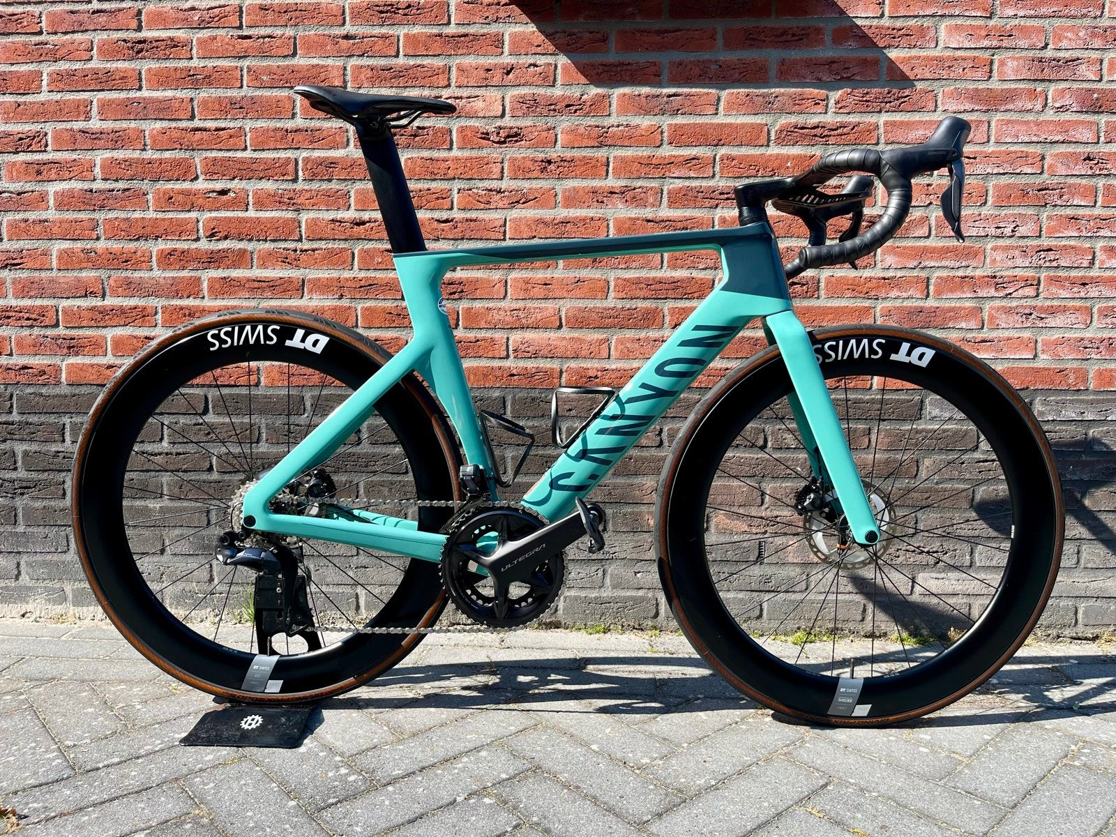 Canyon Aeroad CF SLX 8 DI2 racefiets, 28 inch, Carbon, Heren, Zo goed als nieuw