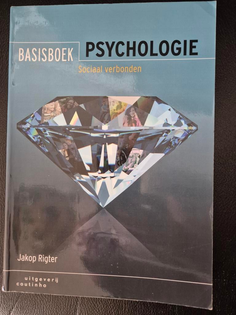 Basisboek Psychologie - Sociaal verbonden, Boeken, Ophalen of Verzenden, Zo goed als nieuw, Sociale psychologie
