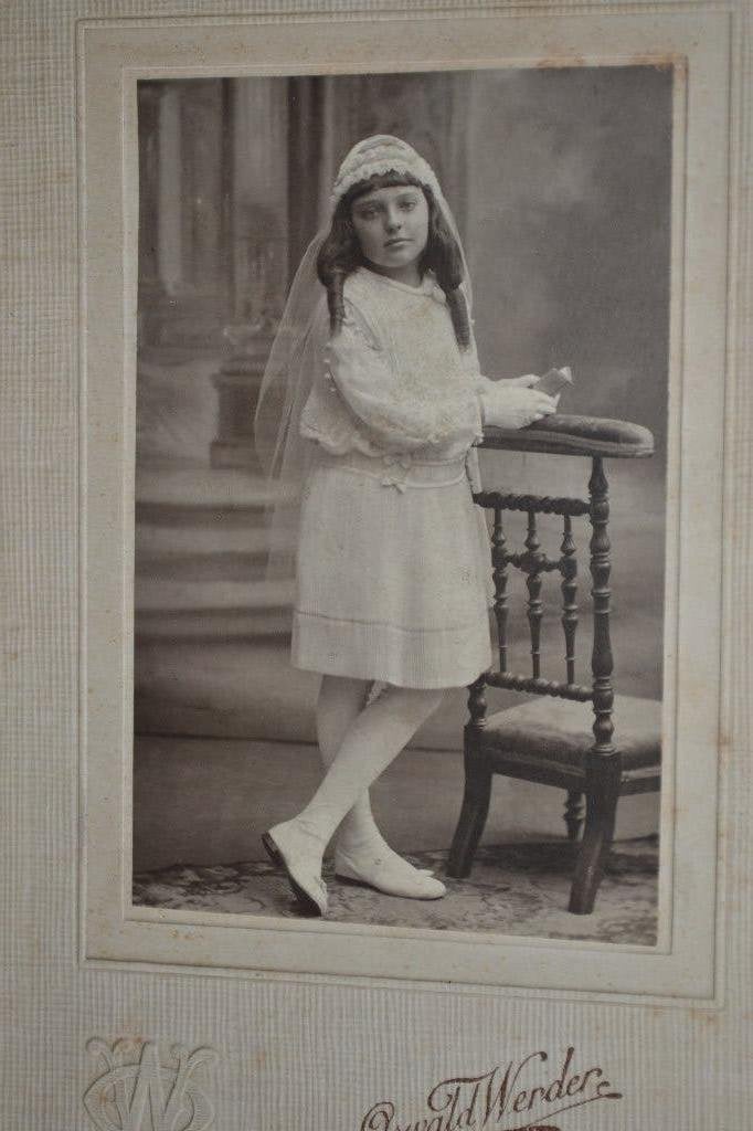 cdv kabinetfoto 1900 meisje heilige communie lang haar, Gebruikt, Foto, Voor 1940, Buitenland