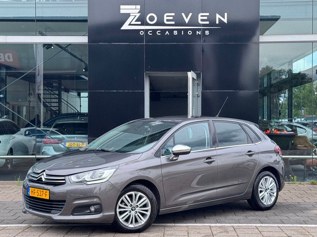 Citroen C4 1.2 PureTech Feel Collection, Auto's, Citroën, Stof, 1199 cc, Origineel Nederlands, Bedrijf