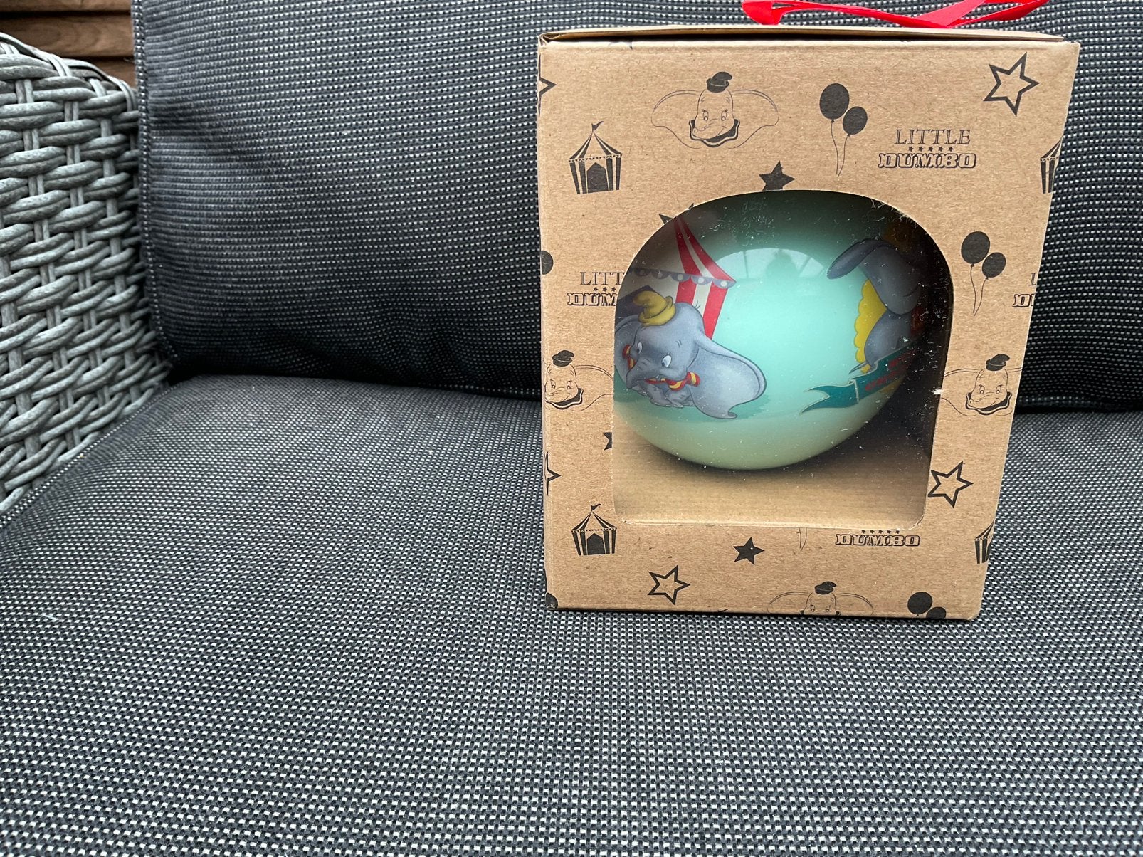 Nieuwe Disney Dumbo Enchanting kerstbal nieuw in verpakking, Verzamelen, Ophalen, Bambi of Dumbo, Nieuw, Overige typen