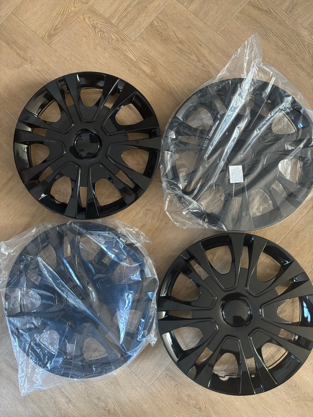 Nieuwe zwarte wieldoppen set (4 stuks) 13 inch, Ophalen, Nieuw