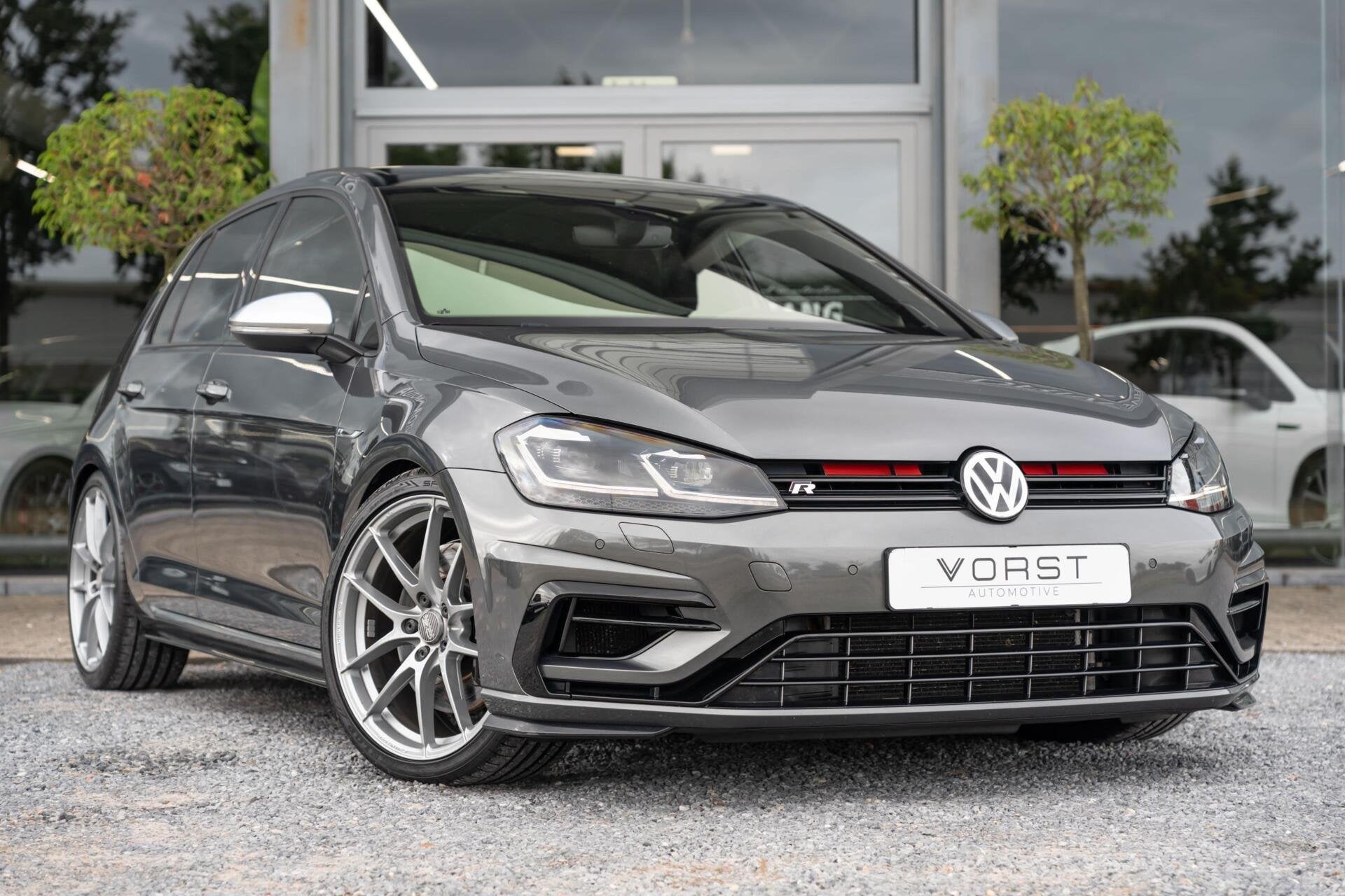 Volkswagen Golf 2.0 TSI 4Motion R Akrapovic Pano Dsg Dynau, Automaat, Dealer onderhouden, Gebruikt, Euro 6