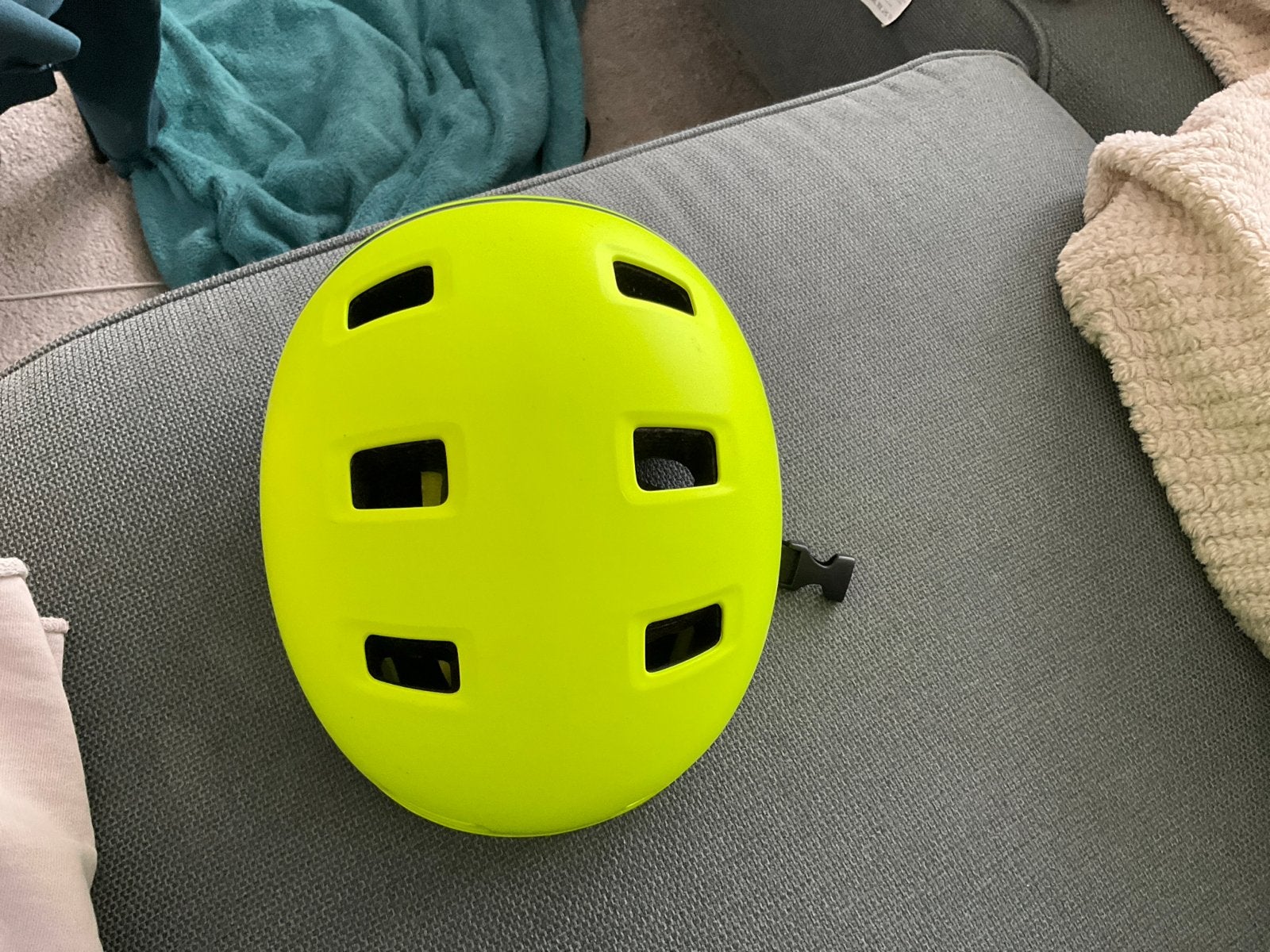 B'Twin Teen 520 Fluo Fietshelm (52-55 cm), Ophalen of Verzenden, Zo goed als nieuw, S
