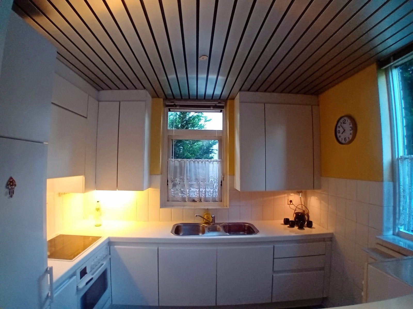 woonhuis met mogelijkheden !!, Huizen en Kamers, Huizen te koop, Rotterdam, Rotterdam Oosterflank, Tot 200 m², Hoekwoning