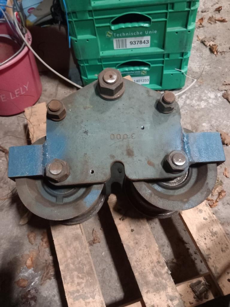 Robuuste 3 ton loopkat - Gebruikt, Doe-het-zelf en Verbouw, Ophalen of Verzenden