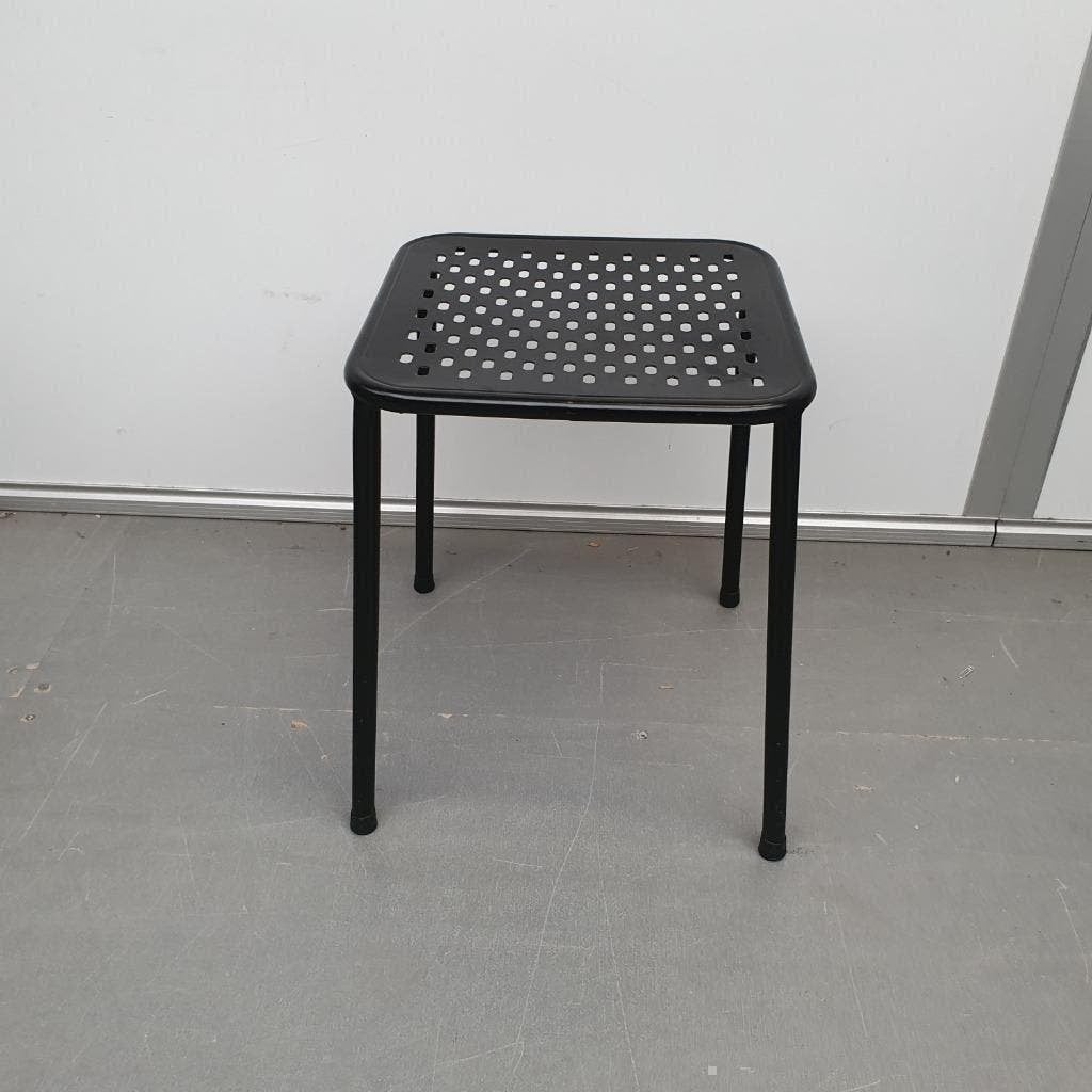 3x Metalen krukken - zwart - 50 cm zithoogte, Ophalen, Gebruikt, Hout