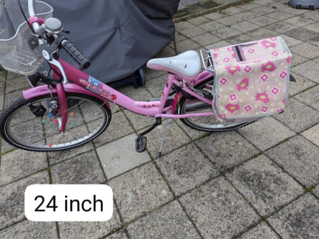 Meisjes fiets handrem en achter uit trap rem 24", Ophalen, Handrem, Gebruikt, 24 inch