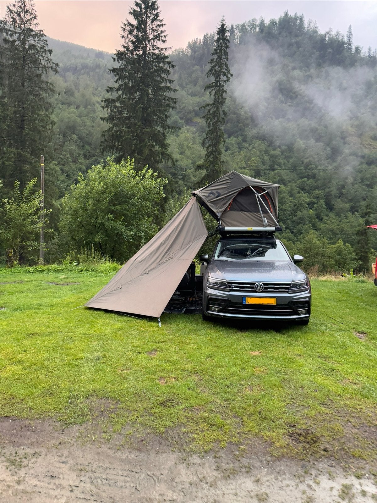 Daktent, Dometic TRT120E, Ophalen, Zo goed als nieuw, Tot en met 2
