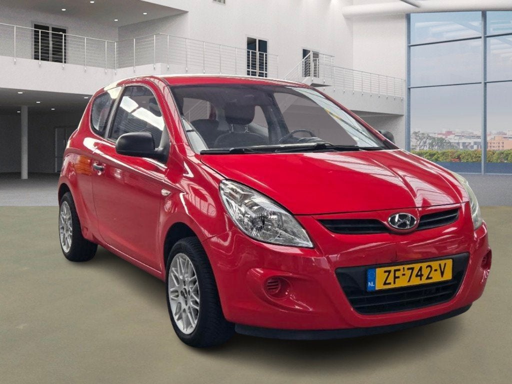 Hyundai I20 1.2i ActiveVersion, Auto's, Hyundai, Voorwielaandrijving, 450 kg, Gebruikt, 31 €/maand