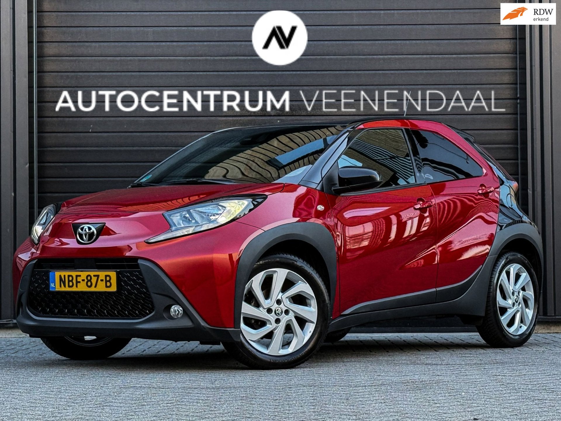 Toyota Aygo X 1.0 VVT-i S-CVT Pulse Automaat CAMERA/CARPLAY/, Dealer onderhouden, Stof, Gebruikt, Adaptive Cruise Control