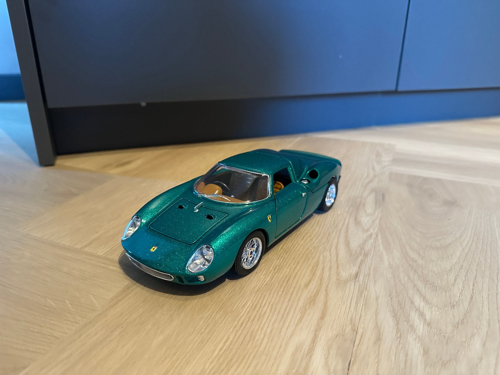 Bburago Ferrari 250 GTO Le Mans 1:18 modelauto groen, Hobby en Vrije tijd, Modelauto's | 1:18, Ophalen of Verzenden, Zo goed als nieuw