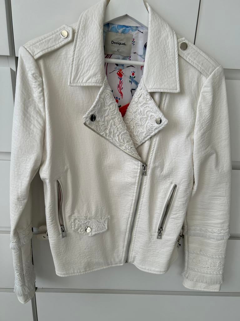 Desigual dames leren jas - Gedragen met gebruikerssporen, Ophalen of Verzenden, Gedragen, Maat 42/44 (L), Wit