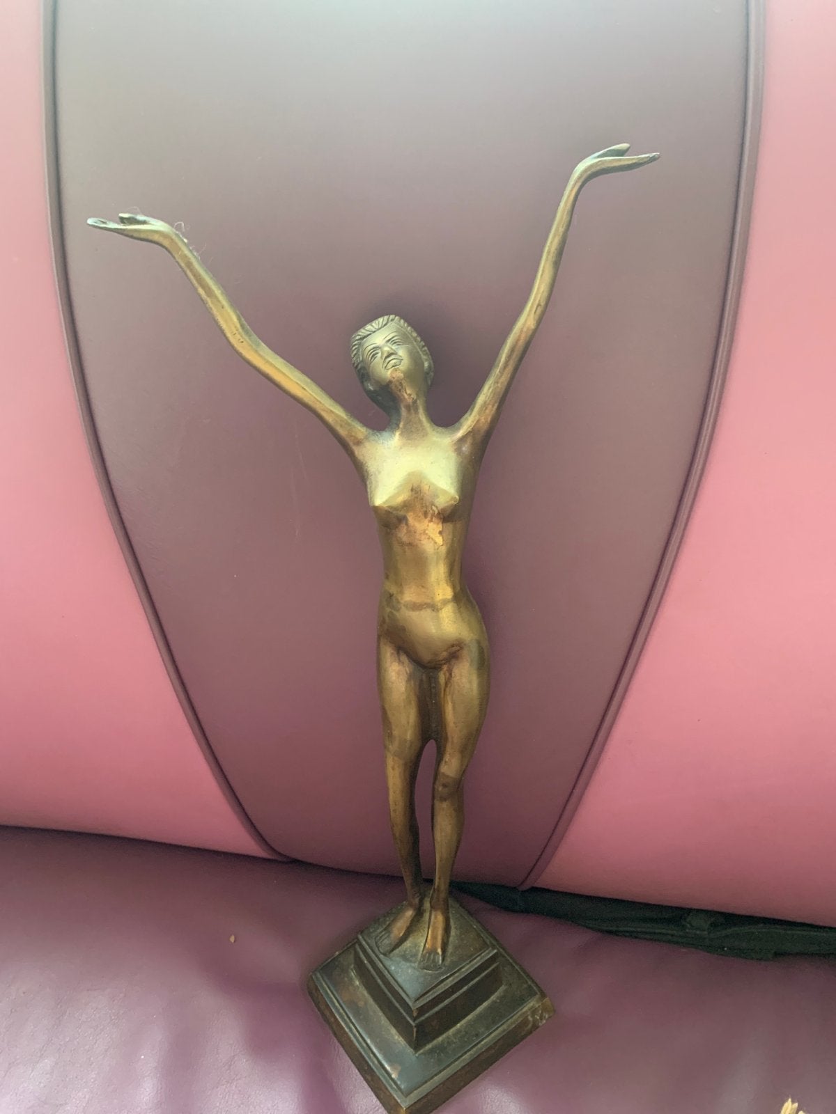 Bronzen Beeld van Vrouw op Sokkel - Art Deco Stijl, Art deco, Ophalen of Verzenden, 20 - 50 cm, Beeld