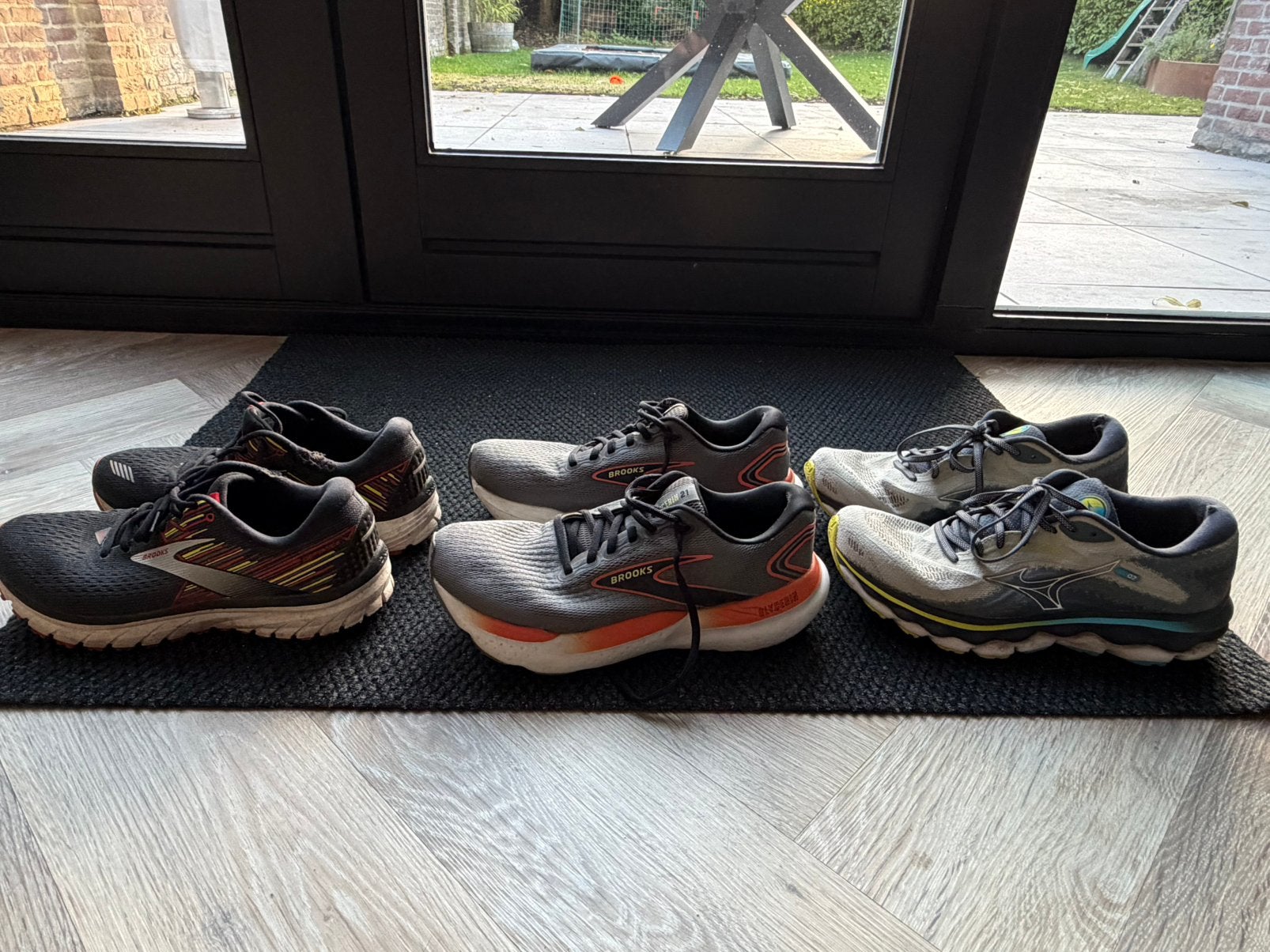Gebruikte hardloopschoenen te koop. Brooks en Mizuno, Overige merken, Gebruikt, Hardloopschoenen, Ophalen of Verzenden