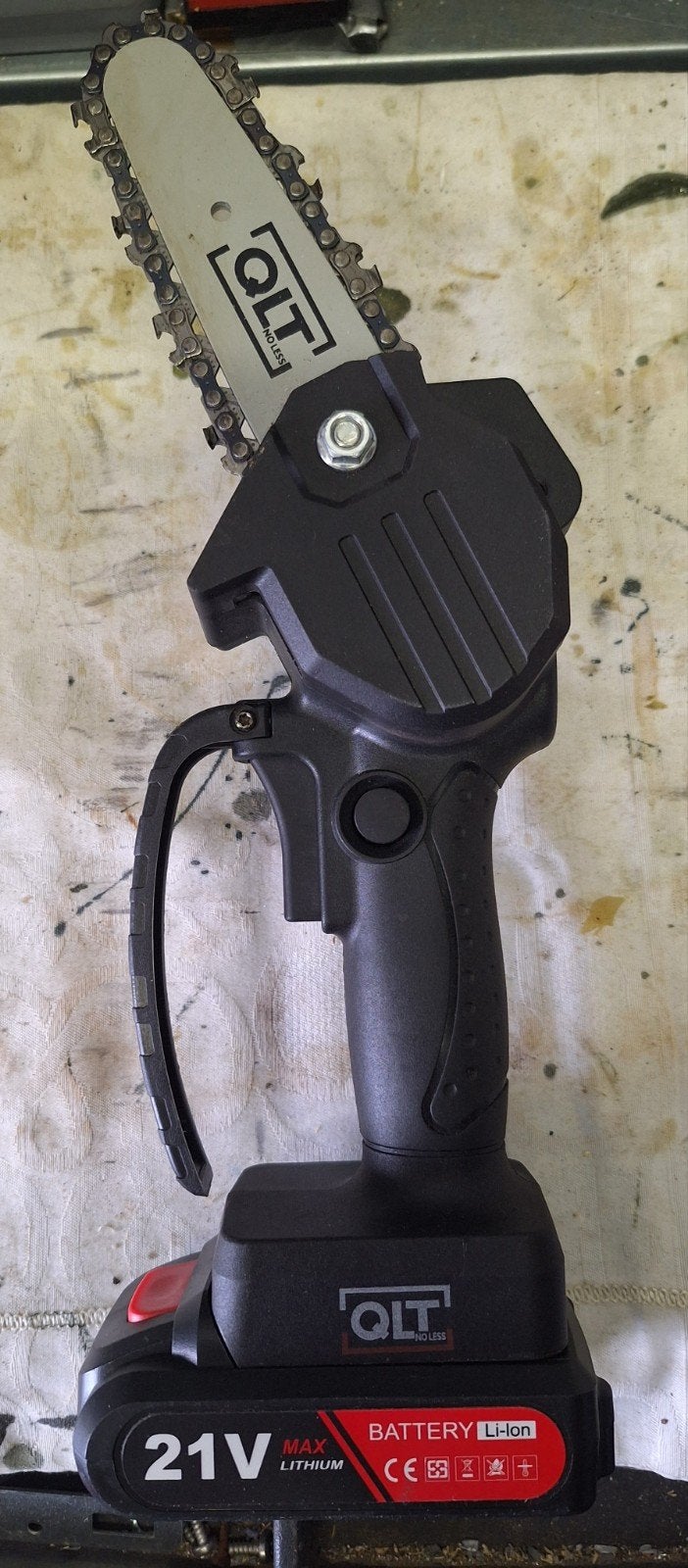 Mini Accu Kettingzaag 21V - Zonder Oplader, Ophalen of Verzenden, Gebruikt, Overige soorten, QLT
